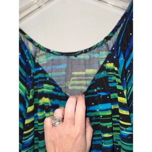 Abstract Stripe Rhinestone Batwing Sleeve Blouse Blue Green Black Scoop Neck